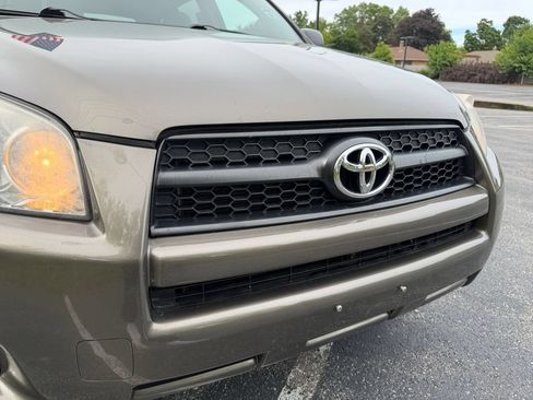 Used 2012 Toyota RAV4 4WD w/ Value Pkg image 11