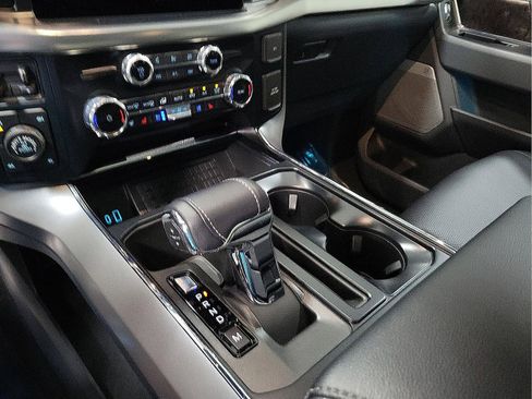 Used 2023 Ford F150 Lariat w/ Equipment Group 502A High image 18