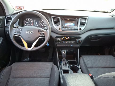 Used 2017 Hyundai Tucson SE image 15