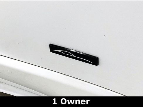 Used 2024 Jaguar F-TYPE Coupe AWD image 9