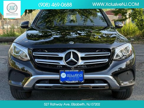 Used 2019 Mercedes-Benz GLC 300 4MATIC image 6