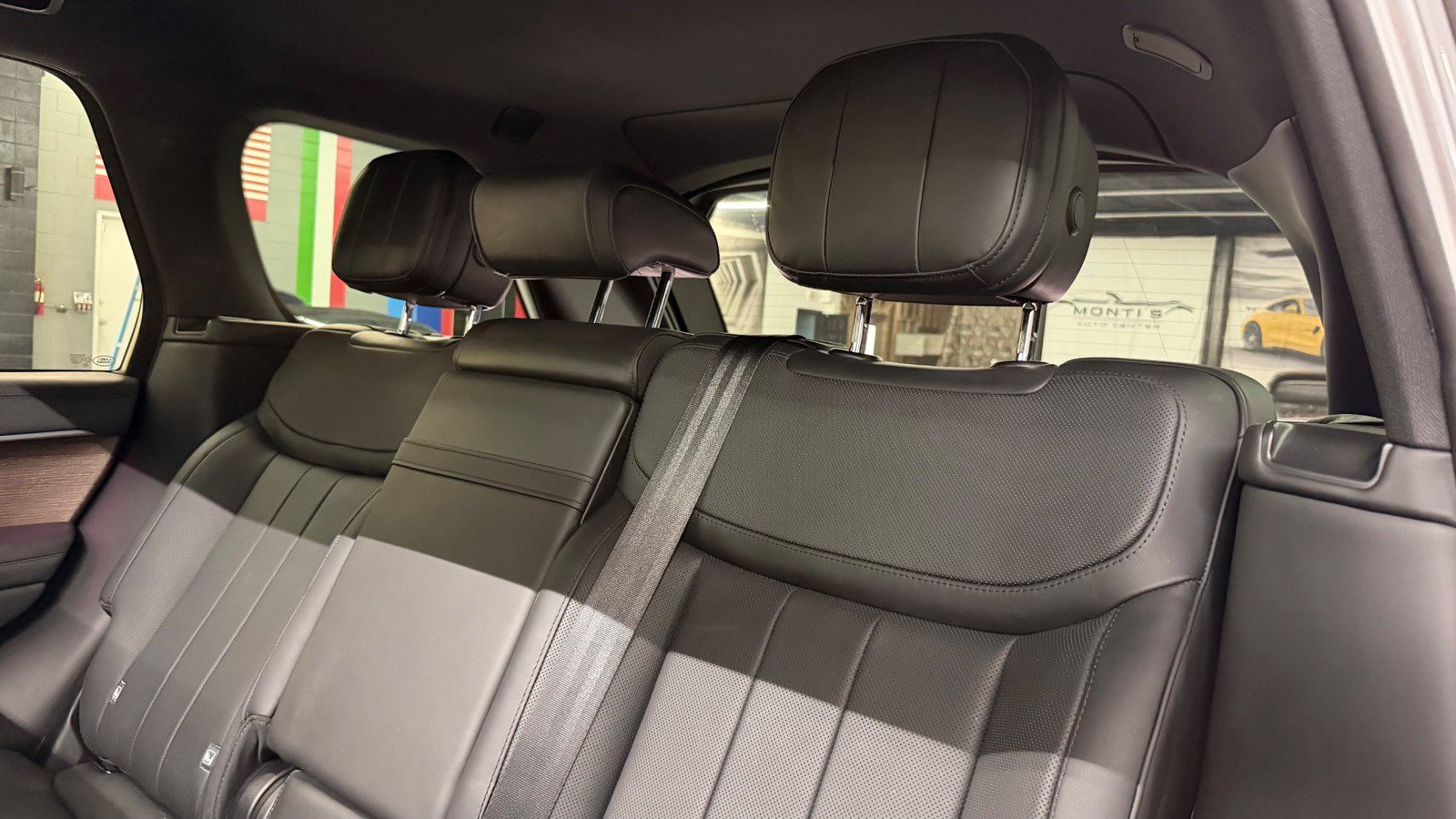 Used 2023 Land Rover Range Rover SE AWD/4WD image 35