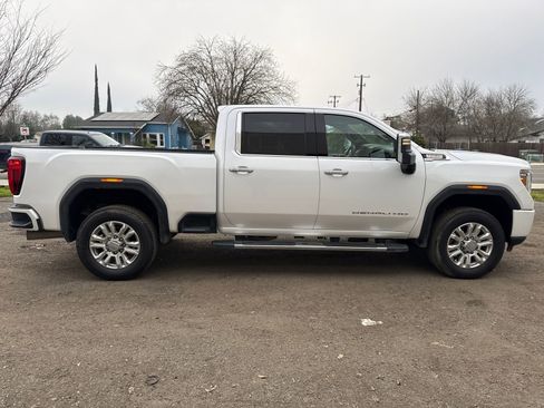 Used 2020 GMC Sierra 2500 Denali w/ Denali Ultimate Package image 6