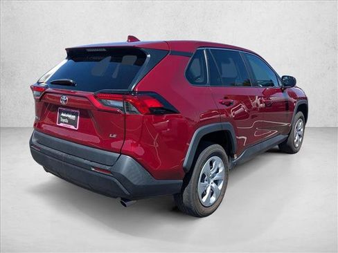 Used 2023 Toyota RAV4 LE FWD image 5