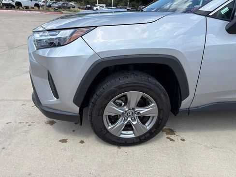Used 2024 Toyota RAV4 XLE FWD image 2