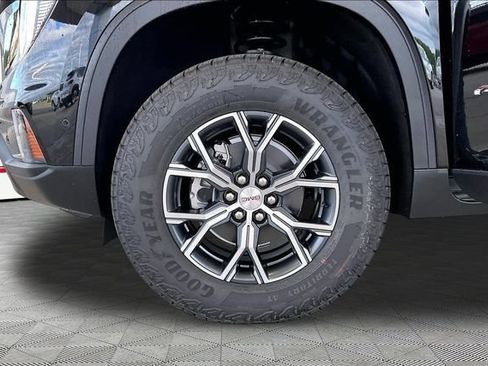 New 2026 GMC Acadia AT4 w/ Super Cruise Package AWD/4WD image 13
