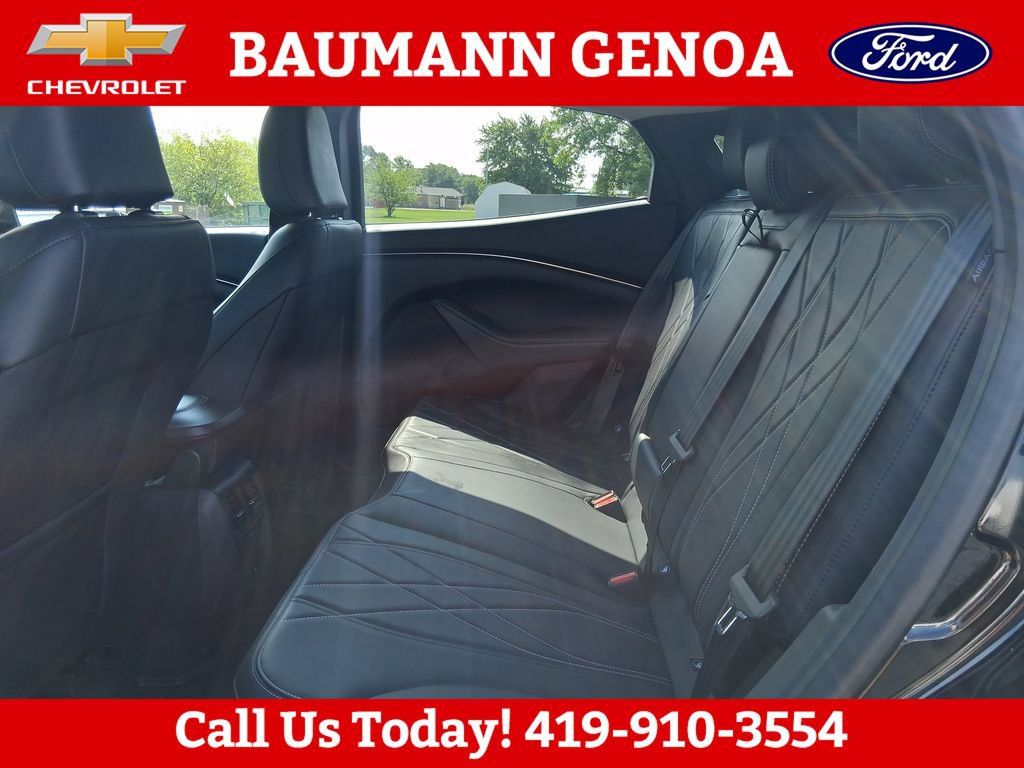 Used 2025 Ford Mustang Mach-E Select w/ Comfort Package Lite AWD/4WD image 13