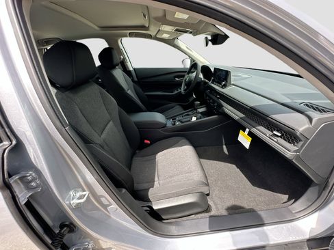 New 2025 Honda Accord SE image 22