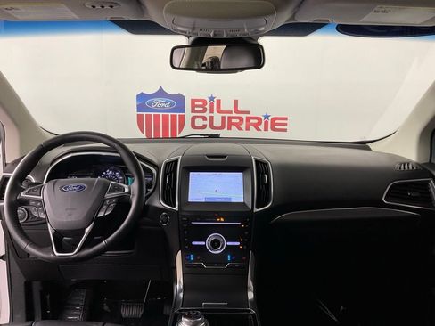 Certified 2019 Ford Edge Titanium w/ Equipment Group 301A FWD image 17