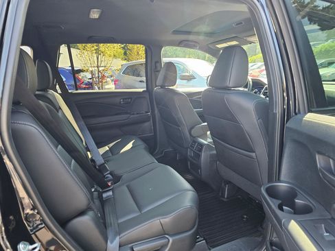 Used 2023 Honda Passport EX-L image 14