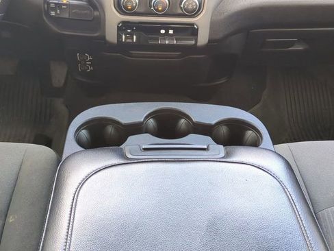 Used 2021 RAM 3500 Big Horn image 19