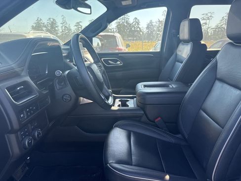 Used 2024 Chevrolet Tahoe Premier image 11