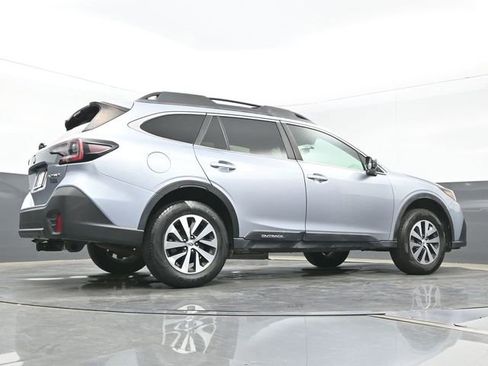 Used 2021 Subaru Outback Premium AWD/4WD image 25