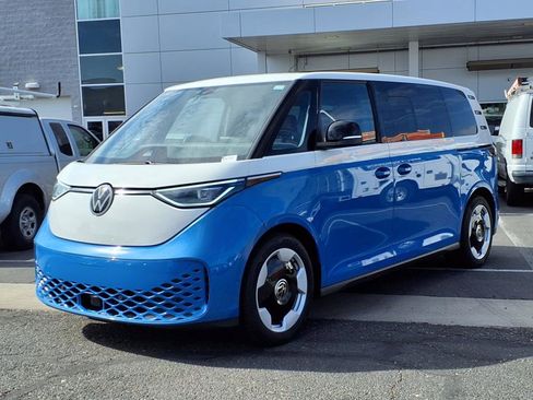 New 2025 Volkswagen ID. Buzz Pro S image 3