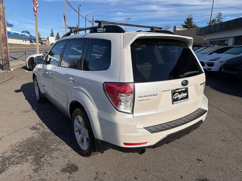 Used 2011 Subaru Forester 2.5XT Premium w/ Popular Equipment Group 5B image 3
