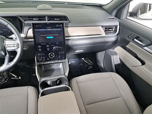 Used 2026 GMC Terrain Elevation image 17