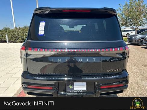 New 2026 INFINITI QX80 4WD image 4