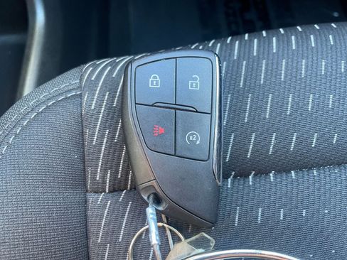 Used 2025 Chevrolet Equinox LT image 22