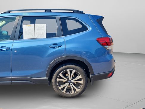 Used 2021 Subaru Forester Limited image 37