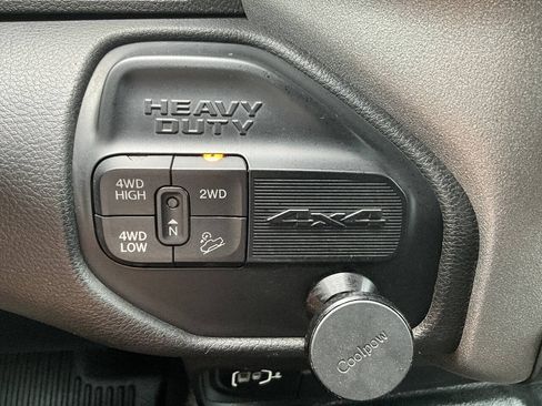 Used 2021 RAM 2500 Tradesman w/ Safety Group AWD/4WD image 30