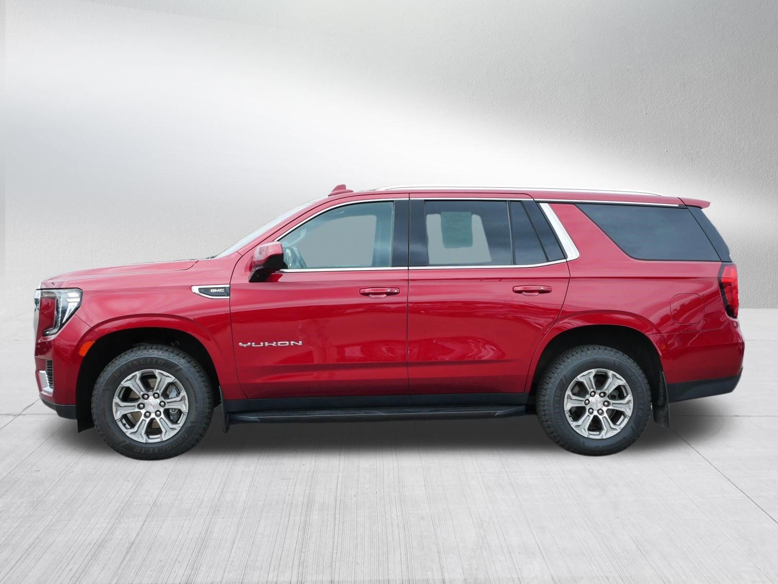 Used 2022 GMC Yukon SLE w/ Max Trailering Package AWD/4WD image 4