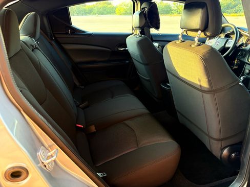 Used 2013 Dodge Avenger SXT w/ Rallye Appearance Group image 11