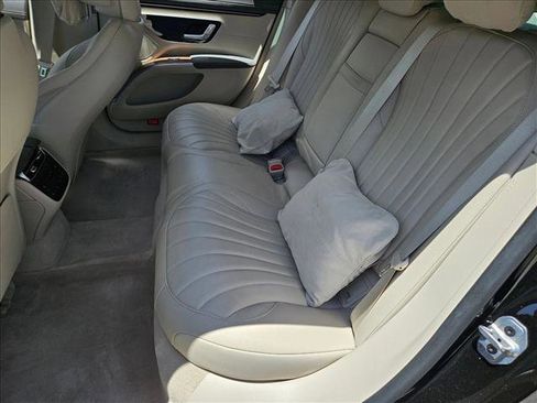Certified 2023 Mercedes-Benz EQS 580 4MATIC Sedan image 18