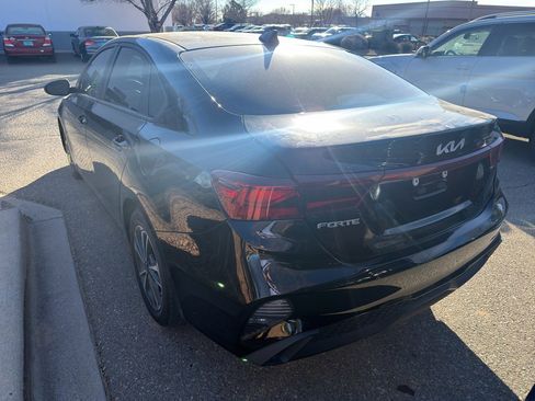 Used 2024 Kia Forte LXS image 5