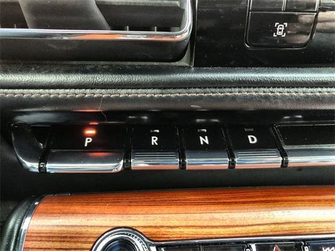 Used 2024 Lincoln Aviator Reserve image 20