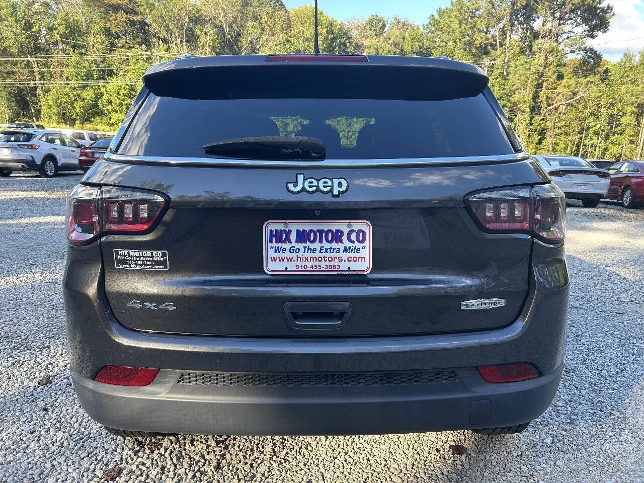 Used 2018 Jeep Compass Latitude w/ Popular Equipment Group AWD/4WD image 4
