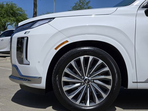 Used 2025 Hyundai Palisade Calligraphy image 14