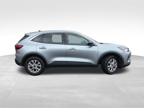 Used 2024 Ford Escape Active AWD/4WD image 9