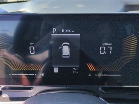 New 2026 Kia Carnival EX image 13