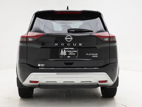 Used 2023 Nissan Rogue Platinum w/ Platinum Premium Package image 8