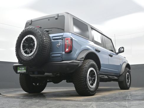 Used 2023 Ford Bronco Badlands image 29