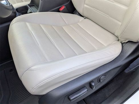 Certified 2023 Honda CR-V EX-L image 29