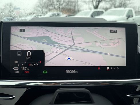 Used 2025 GMC Sierra EV Denali image 16