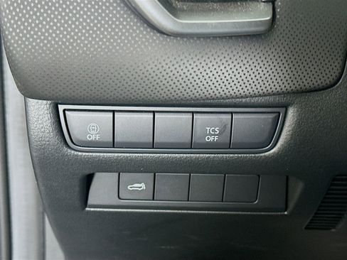 Used 2025 MAZDA CX-50 AWD 2.5 S w/ Premium Package image 17