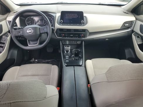 Used 2025 Nissan Rogue SV FWD image 19