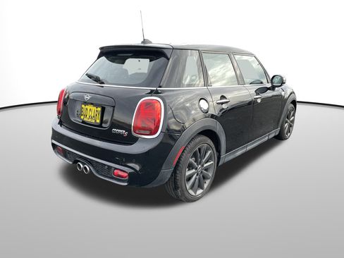 Used 2020 MINI Cooper S image 3
