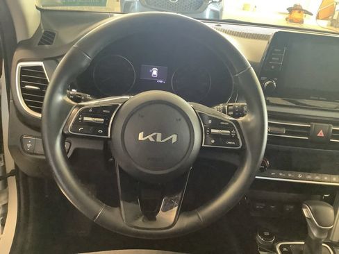 Certified 2023 Kia Seltos S AWD/4WD image 18