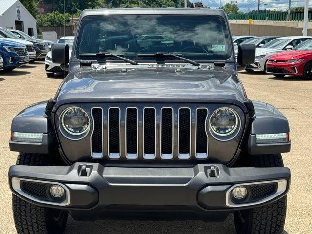Used 2023 Jeep Wrangler Unlimited Sahara w/ LED Lighting Group AWD/4WD image 9
