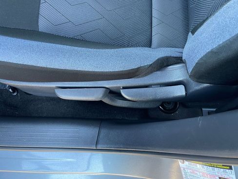 Used 2025 Nissan Versa SV image 22