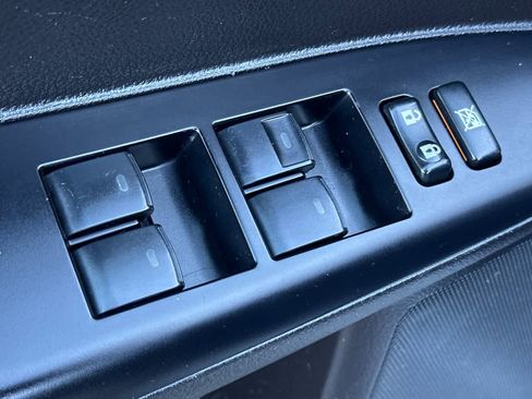 Used 2015 Lexus CT 200h w/ F Sport w/Nuluxe Interior image 13