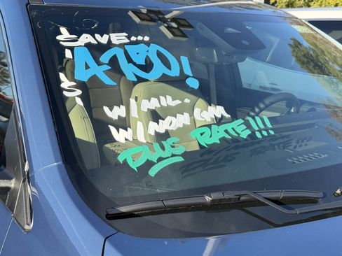 New 2026 Buick Enclave Preferred w/ Power Package image 2