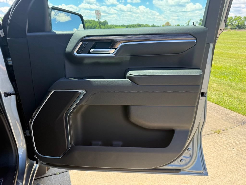 New 2026 Chevrolet Silverado 1500 RST w/ RST Select Package AWD/4WD image 20