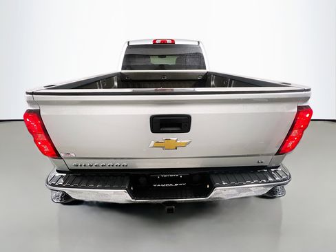 Used 2018 Chevrolet Silverado 1500 LT w/ All Star Edition image 6