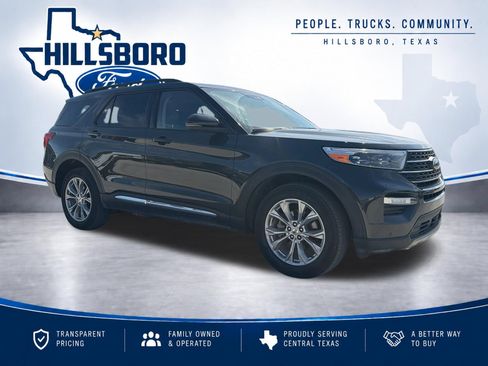 Used 2024 Ford Explorer XLT w/ Equipment Group 202A AWD/4WD image 3
