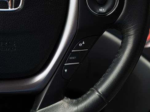 Used 2017 Honda Pilot EX-L image 23