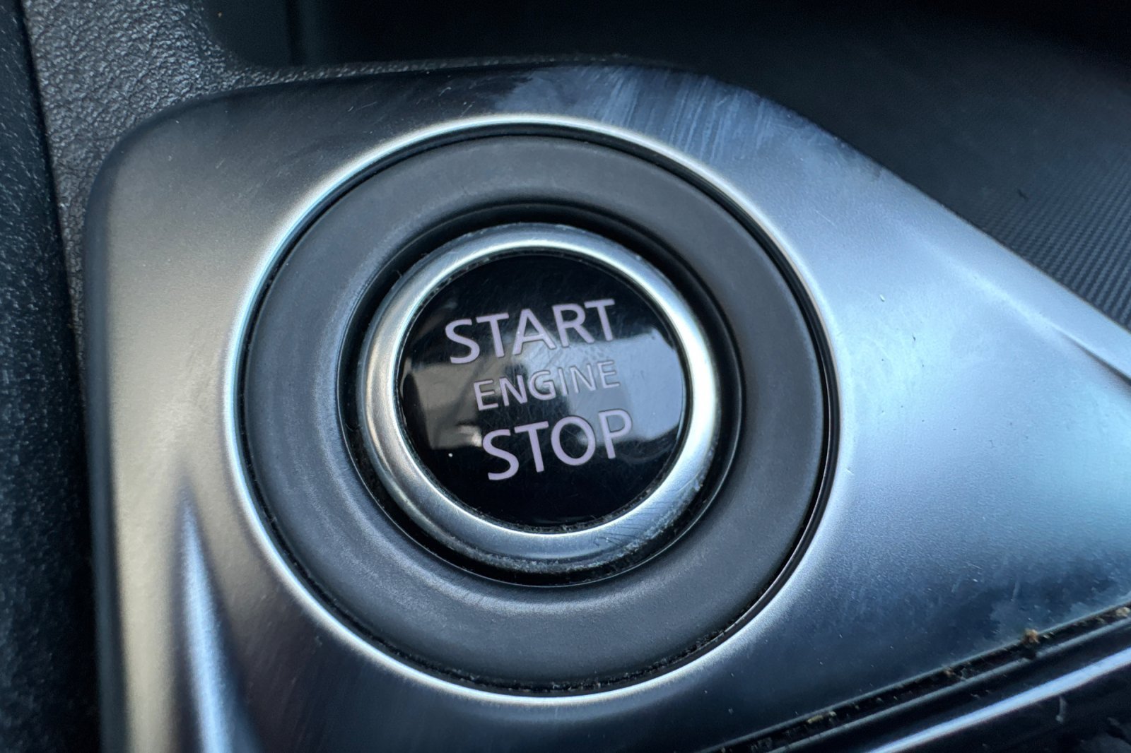 Used 2024 Nissan Sentra SV FWD image 22